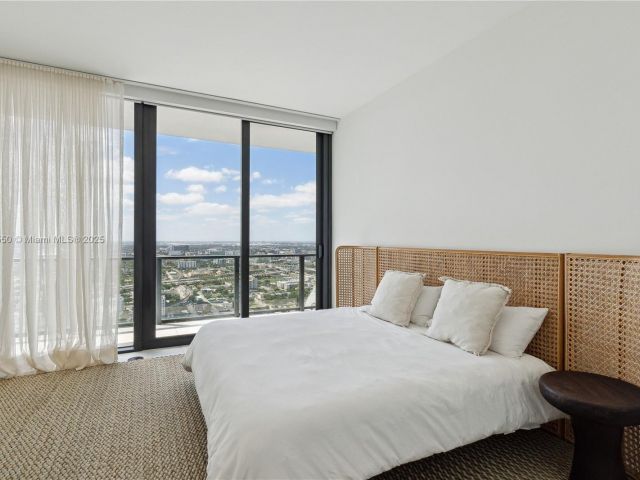 Продажа квартиры #4401 - фото 6147322