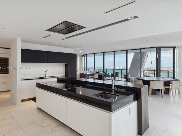 Продажа квартиры #4401 - фото 6147328