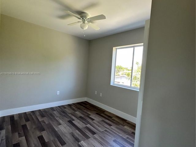 Дом в аренду по адресу 730 NW 2nd Ave 0 - фото 6145213