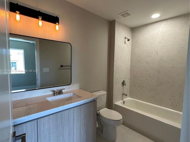 Дом в аренду по адресу 730 NW 2nd Ave 0 - фото 6145214