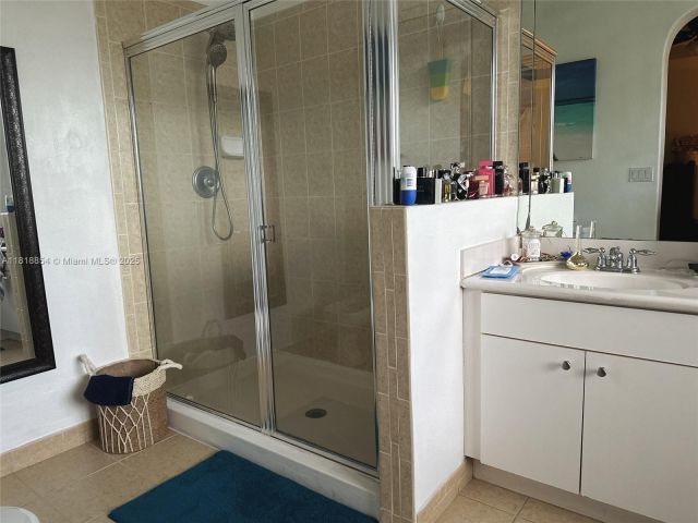 Продажа дома по адресу 16419 SW 84th St - фото 6236722