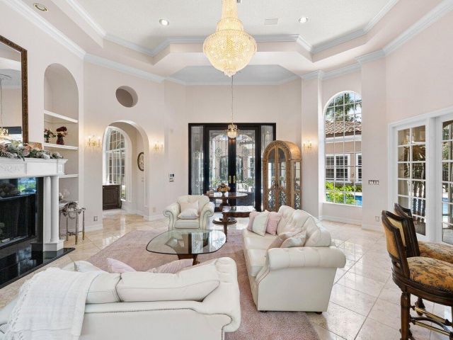 Продажа дома по адресу 16467 Brookfield Estates Way - фото 6214190