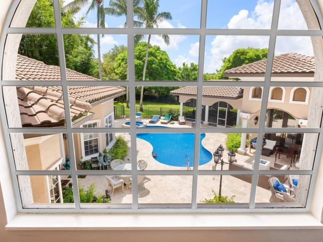 Продажа дома по адресу 16467 Brookfield Estates Way - фото 6214197