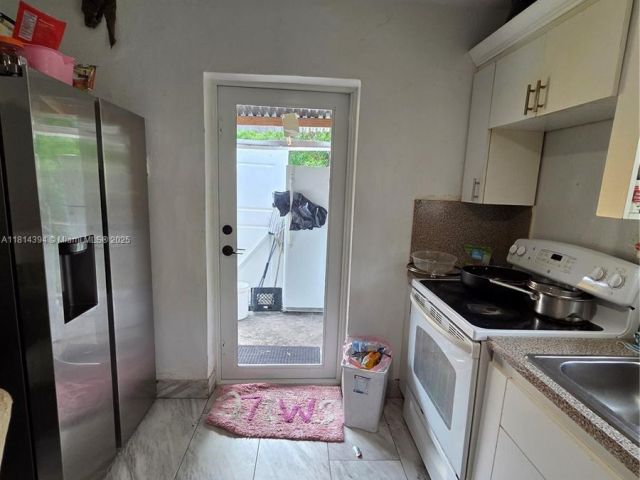 Продажа дома по адресу  - фото 6145397