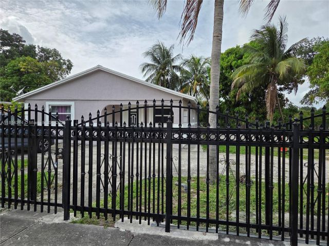 Продажа дома по адресу  - фото 6145407