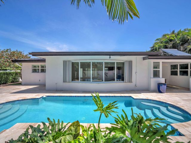 Продажа дома по адресу 850 W Camino Real - фото 6148858