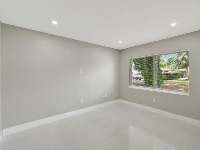 Продажа дома по адресу 3047 Arthur Ter - фото 6158988