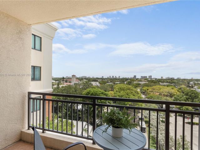 Продажа квартиры #718 - фото 6149041