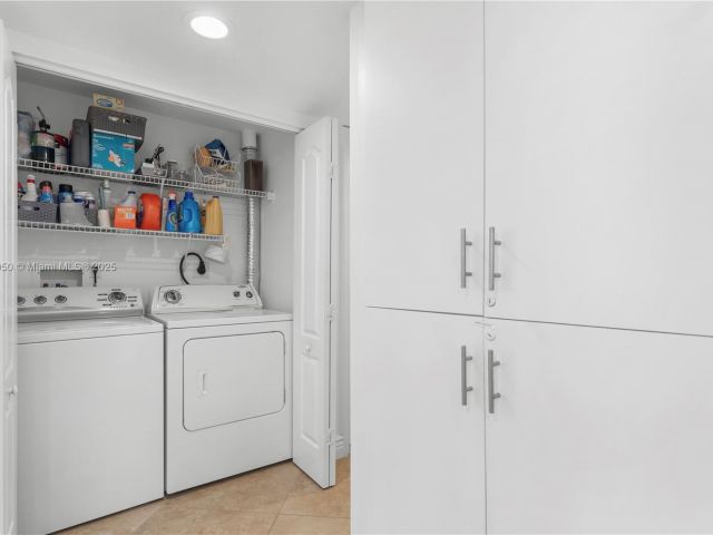 Продажа квартиры #718 - фото 6149042