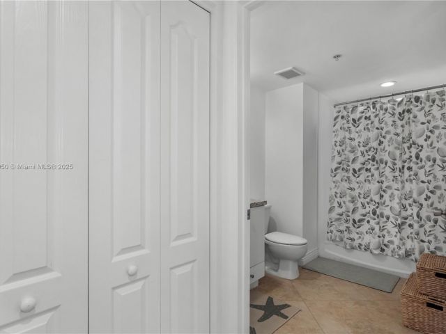 Продажа квартиры #718 - фото 6149047