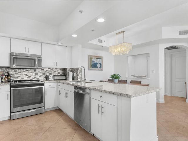 Продажа квартиры #718 - фото 6149052