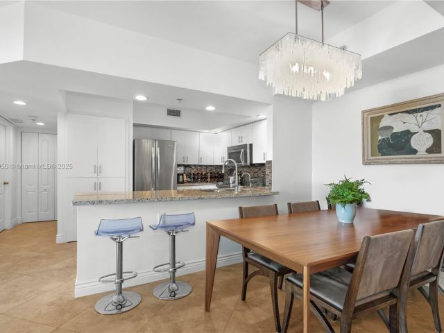 Продажа квартиры #718 - фото 6149058