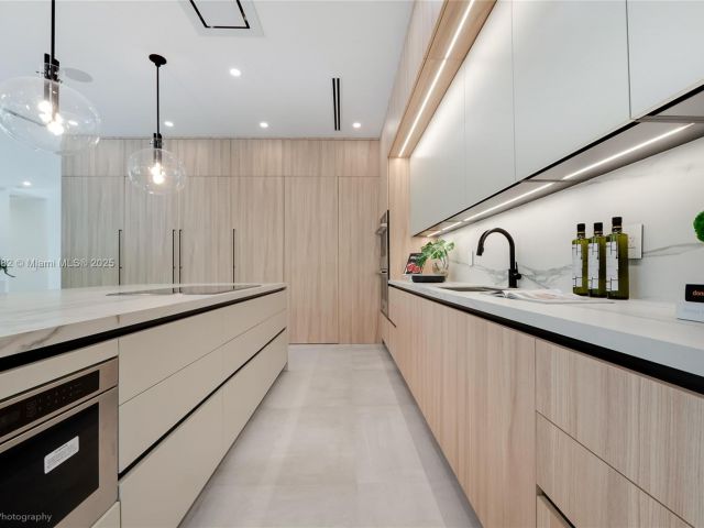 Продажа дома по адресу 4110 Park Ave - фото 6178518