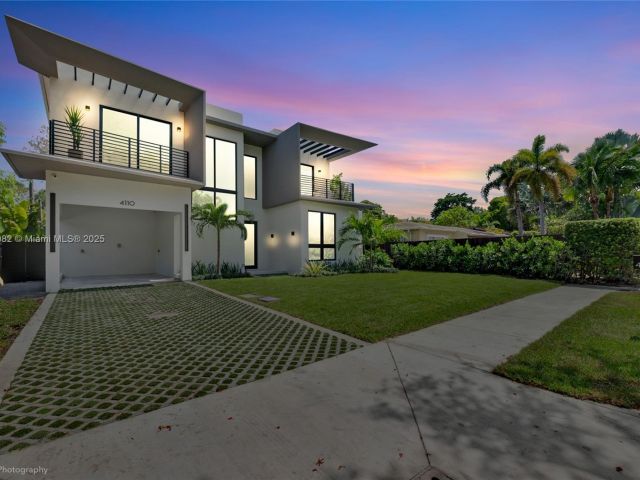 Продажа дома по адресу 4110 Park Ave - фото 6178527