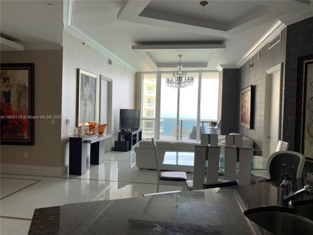 Квартира в аренду номер3203 - фото 6147962