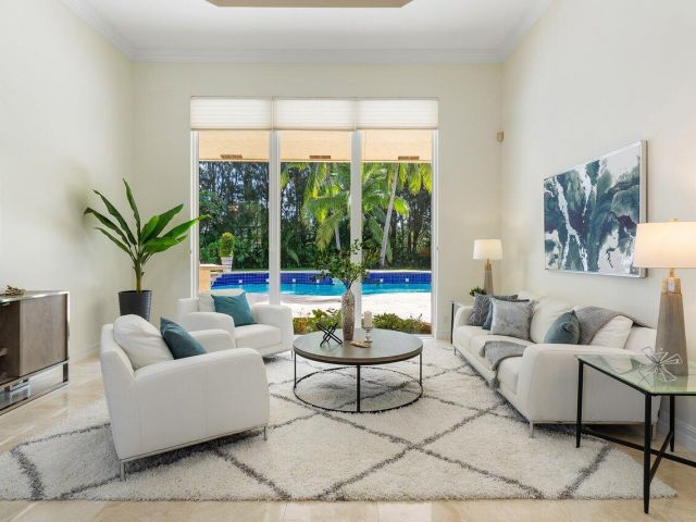 Продажа дома по адресу 16164 Bridlewood Circle - фото 6214782