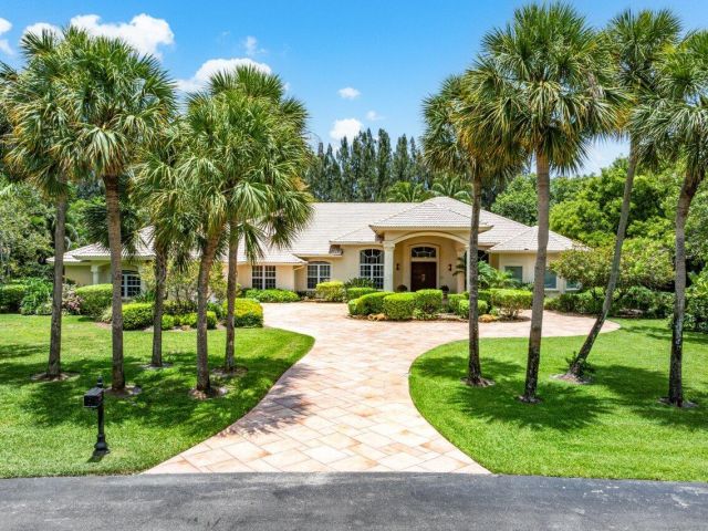 Продажа дома по адресу 16164 Bridlewood Circle - фото 6214788