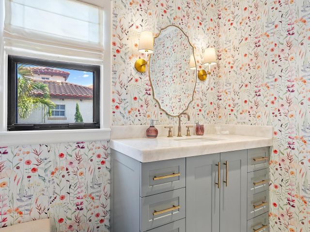 Дом в аренду по адресу 3211 Washington Road - фото 6813911