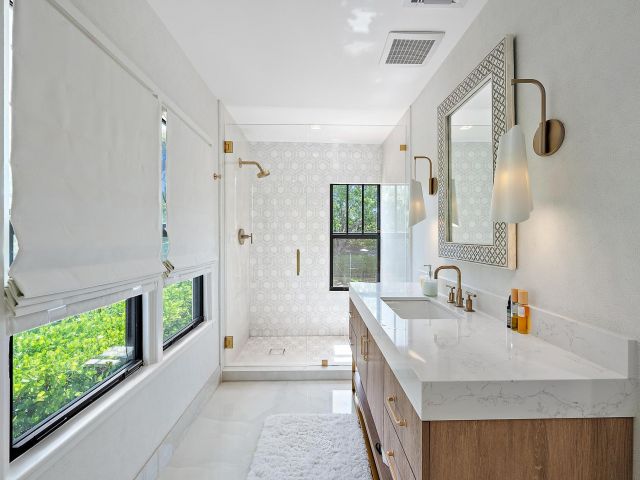 Дом в аренду по адресу 3211 Washington Road - фото 6813913