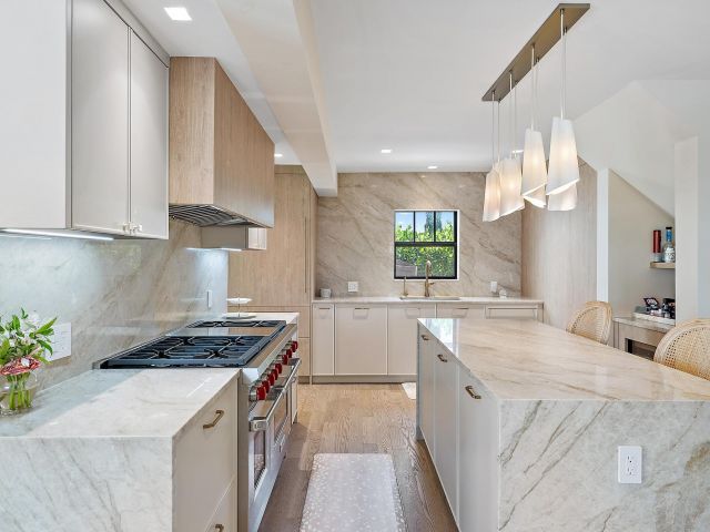 Дом в аренду по адресу 3211 Washington Road - фото 6813921