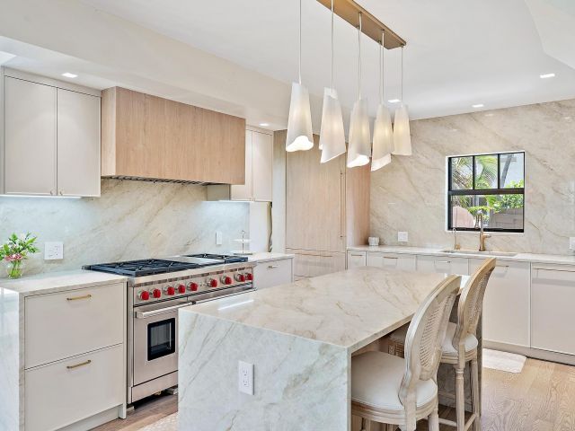 Дом в аренду по адресу 3211 Washington Road - фото 6813922