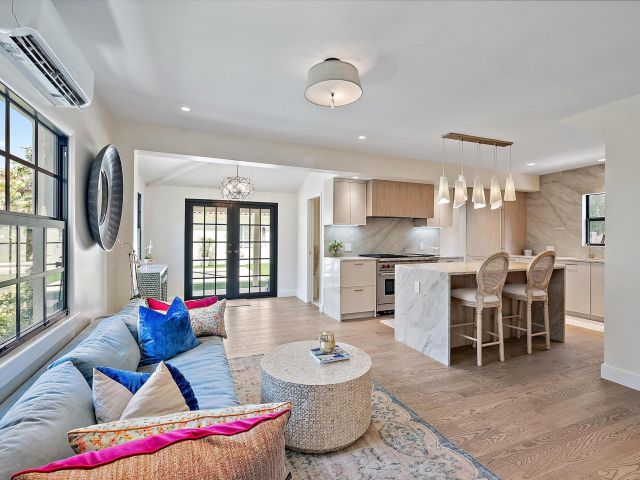 Дом в аренду по адресу 3211 Washington Road - фото 6813923