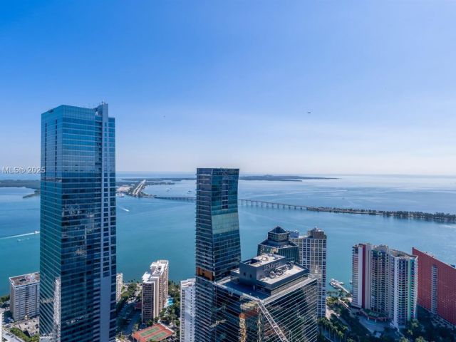 Продажа квартиры #5202 - фото 6160768