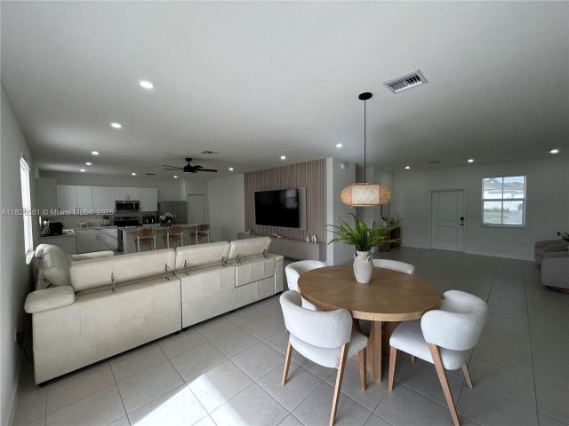 Продажа дома по адресу  - фото 6149388