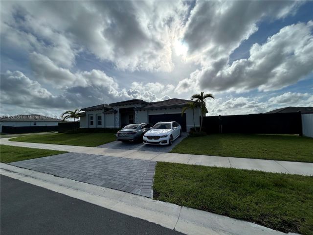 Продажа дома по адресу  - фото 6149402