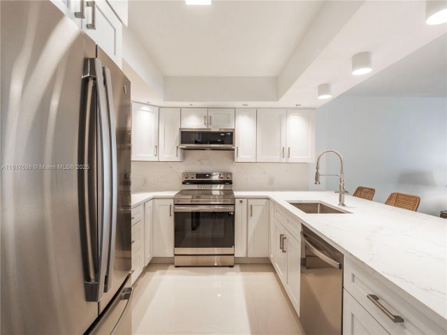 Продажа квартиры #307 - фото 6178347