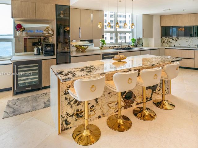 Квартира в аренду номер1601 - фото 6157283