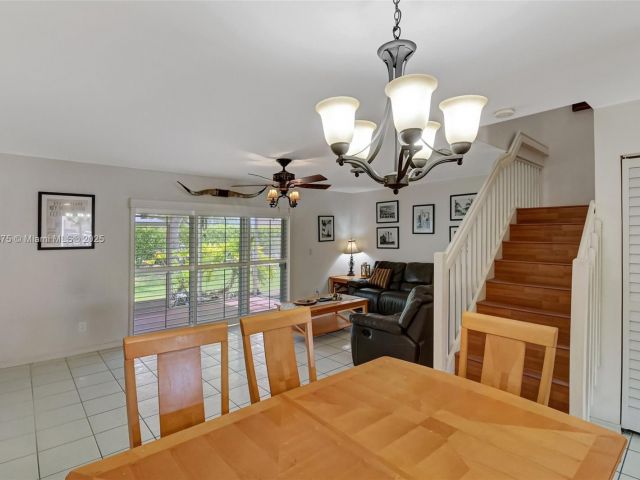 Продажа дома по адресу 20865 NW 3rd Ln - фото 6178229