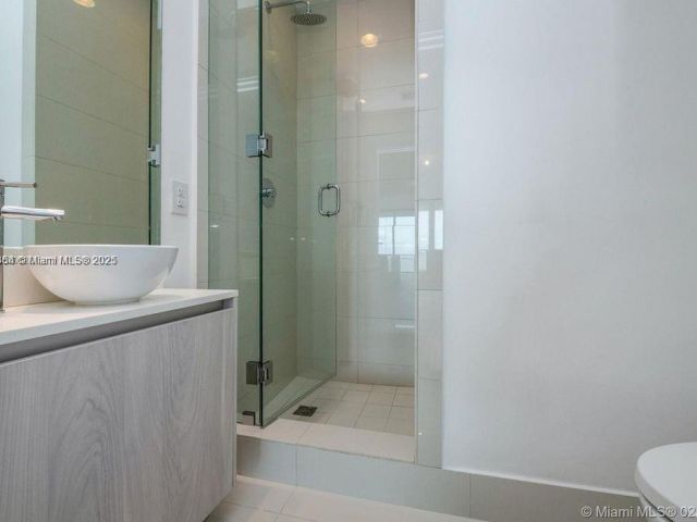 Продажа квартиры #1002 - фото 6167970