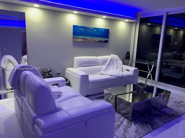 Продажа квартиры #1609 - фото 6151164