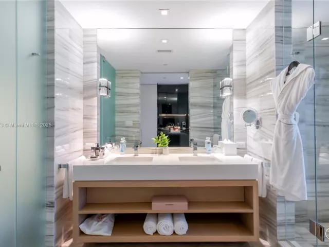 Продажа квартиры #707 - фото 6150418