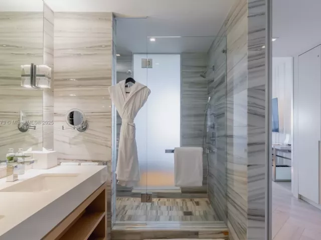 Продажа квартиры #707 - фото 6150419