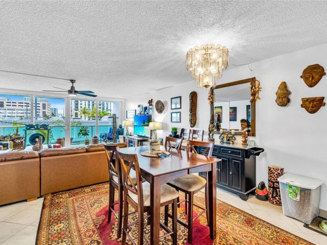 Продажа квартиры #228 - фото 6151136