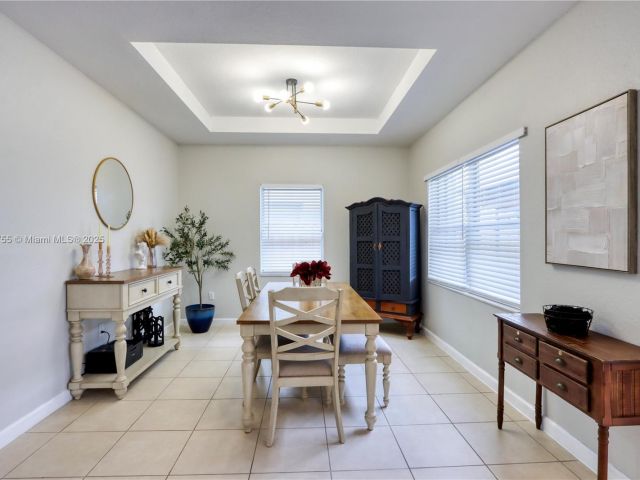 Продажа дома по адресу 148 NE 36th Avenue Rd - фото 6200060