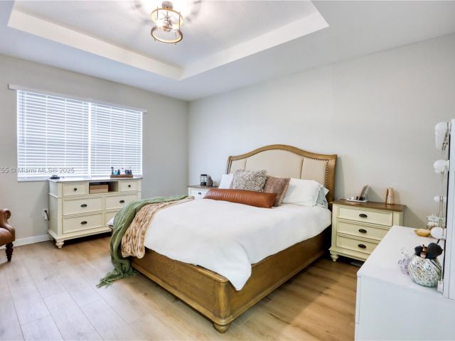 Продажа дома по адресу 148 NE 36th Avenue Rd - фото 6200071