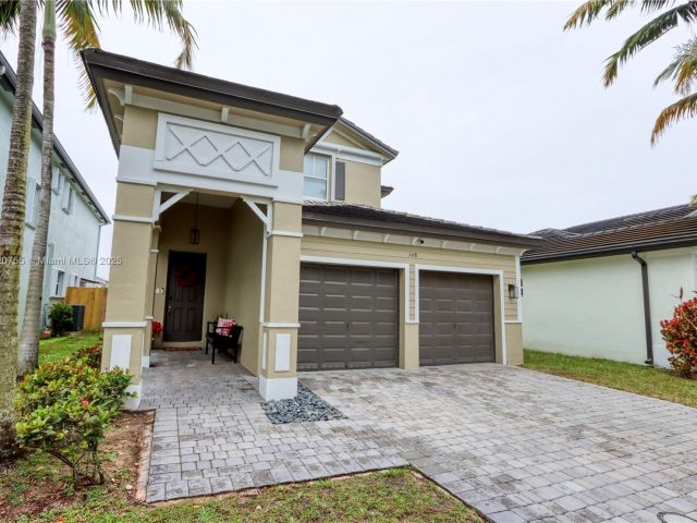 Продажа дома по адресу 148 NE 36th Avenue Rd - фото 6200073