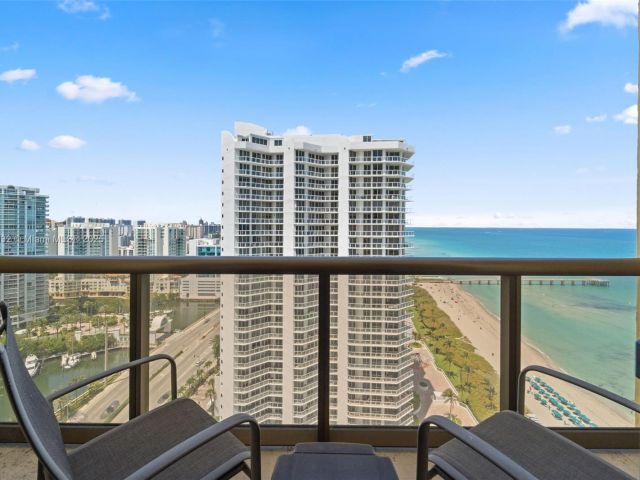 Квартира в аренду номер2202 - фото 6151629