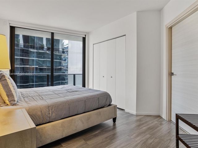 Продажа квартиры #4205 - фото 6171899