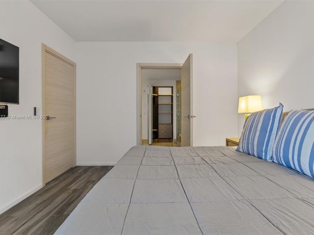 Продажа квартиры #4205 - фото 6171904