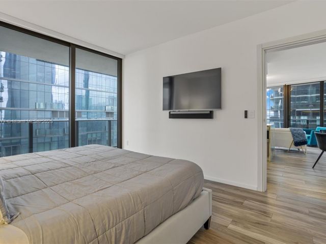 Продажа квартиры #4205 - фото 6171905