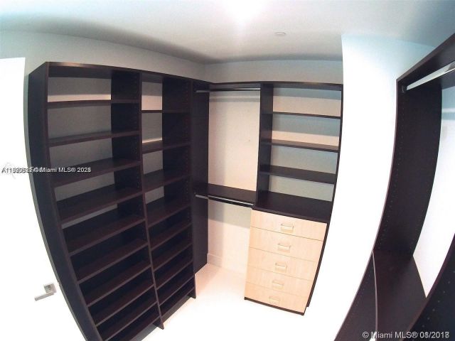 Квартира в аренду номер2208 - фото 6157221