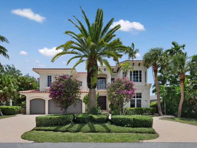 Продажа дома по адресу 501 Golden Harbour Dr - фото 6157651