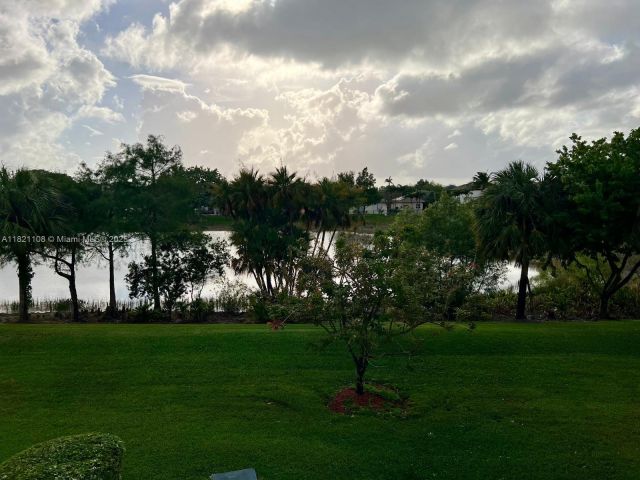 Дом в аренду по адресу 2214 SE 23rd Ave 2214 - фото 6167418