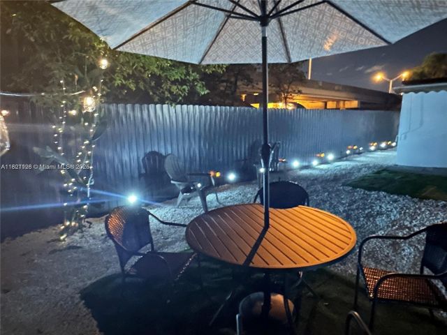 Продажа дома по адресу 610 NW 111th St - фото 6154183