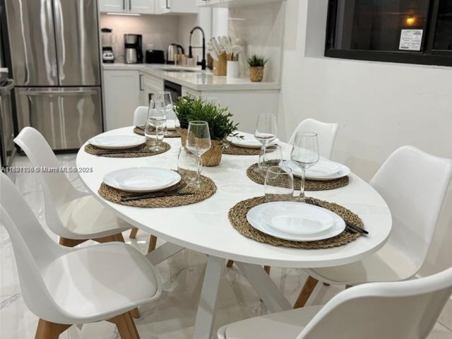 Продажа дома по адресу 610 NW 111th St - фото 6154198