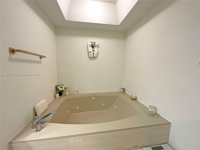 Продажа квартиры #1903 - фото 6159641